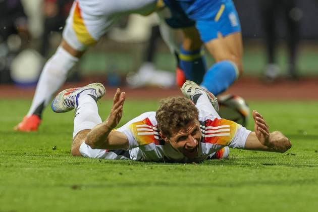 Sport Bilder des Tages enttaeuschung bei Thomas Mueller 13 (Deutschland), Deutschland vs. Ukraine, Fussball, Laenderspiel, 03.06.2024 DFB regulations prohibit any use of photographs as image sequences and or quasi-video Nuernberg Bayern Deutschland