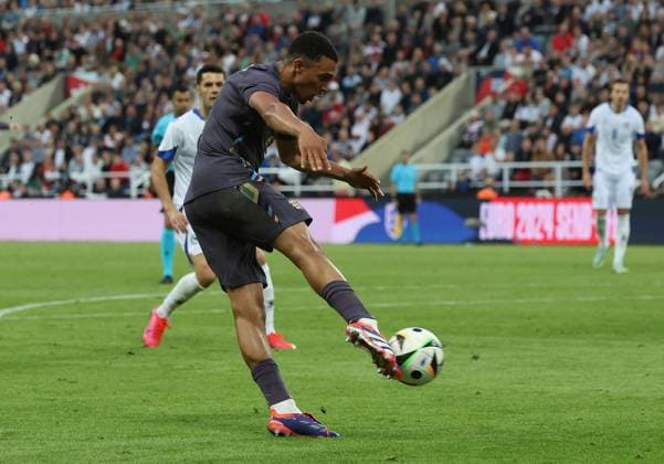 Newcastle Upon Tyne, England, 3rd June 2024. Trent Alexander-Arnold of England shoots to score the second goal during the International Friendly, Länderspiel, Nationalmannschaft match between England and Bosnia-Herzegovina at St. James Park, Newcastle Upon Tyne. Picture credit should read: Nigel Roddis Sportimage EDITORIAL USE ONLY. No use with unauthorised audio, video, data, fixture lists, club league logos or live services. Online in-match use limited to 120 images, no video emulation. No use in betting, games or single club league player publications. SPI-3178-0022