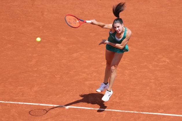 Emma Navarro, USA, during fourth round of 2024 French Open at Roland Garros, Paris, 03 06 2024; -
