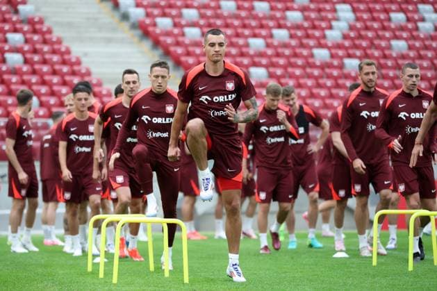 WARSZAWA 04.06.2024 TRENING REPREZENTACJI POLSKI--- POLISH FOOTBALL national team, Nationalteam TRAINING SESSION IN WARSAW JAKUB KIWIOR FOT. PIOTR KUCZA FOTOPYK NEWSPIX.PL --- Newspix.pl POLAND OUT!  240604PYK037