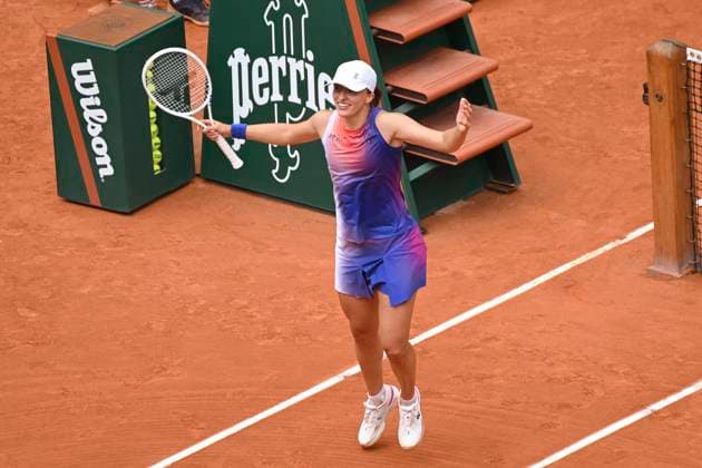 Iga Swiatek (POL) Vs Marketa Vondrousova (CZE) TENNIS : Roland Garros 2024 - 04 06 2024 MichaelBaucher Panoramic 