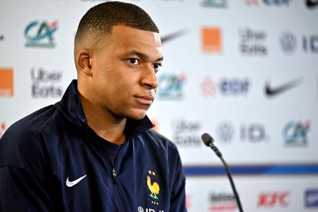 CP DES BLEUS PHOTOPQR L EST REPUBLICAIN Alexandre MARCHI ; METZ ; 04 06 2024 ; - EQUIPE DE FRANCE DE FOOTBALL - EURO 2024 - MATCH DE PREPARATION - CONFERENCE DE PRESSE. Stade Saint-Symphorien, Metz 4 juin 2024. Kylian MBAPPE pendant la conférence de presse revient sur sa signature au Real Madrid. PHOTO Alexandre MARCHI. Metz, France, june 4th 2024 press conference, PK, Pressekonferenz of France national team, Nationalteam before its preparation match for euro 2024 METZ Moselle France  Copyright: xPHOTOPQR L ESTxREPUBLICAIN MAXPPxAlexandrexMARCHIx 20240604NCY7740 20240604NCY7740