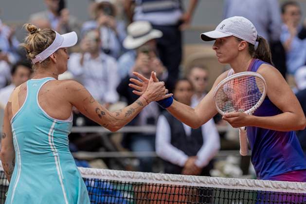 2024 French Open - Day 10 Iga Swiatek is winning the match against Marketa Vondrousova at Roland Garros Grand Slam Tournament - Day 10 in Paris, France, on June 04, 2024. Paris France  Copyright: xRobertxSzaniszlox originalFilename:szaniszlo-notitle240604_nptTO.jpg