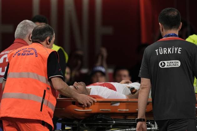 Sport Bilder des Tages Turkiye s Ozan Kabak injured during the Friendly Matches 2024 between Italy and Turkiye at Renato Dall& x2019;Ara Stadium - Soccer - Bologna, Italy - Tuesday June 4, 2024  Copyright: xMassimoxPaolone LaPressex