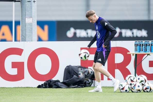Trainingslager Vorbereitung UEFA EURO 2024 Deutschland; 05.06.2024 Chris Führich (Deutschland, 11) am Ball Trainingslager Vorbereitung UEFA EURO 2024 Deutschland - Training; HerzoBase, Herzogenaurach am 05.06.2024 Copyright: xBEAUTIFULxSPORTS Wunderlx