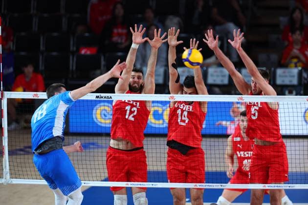 Turkey team group, Mannschaftsbild, Totale (TUR), JUNE 5, 2024 - Volleyball : FIVB Volleyball Nations League 2024 Men s Preliminary Round between Slovenia - Turkey at West Japan General Exhibition Center, Fukuoka, Japan. Noxthirdxpartyxsales  (255471683)
