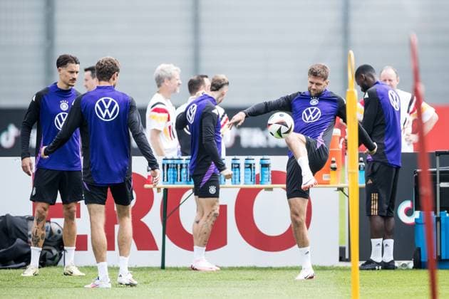 Trainingslager Vorbereitung UEFA EURO 2024 Deutschland; 05.06.2024 Niclas Füllkrug (Deutschland) am Ball Trainingslager Vorbereitung UEFA EURO 2024 Deutschland - Training; HerzoBase, Herzogenaurach am 05.06.2024 Copyright: xBEAUTIFULxSPORTS Wunderlx