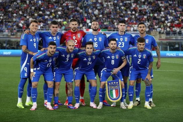 Bologna, Italy: Bologna, Italy 4.06.2024: Italy team lined ups before anthem before Uefa European friendly football match Italy vs Turkey at Stadio Renato DalloÂ¢& x80;& x99;Ara in Bologna. Friendly football match - Italy v Turkiye  - ZUMAp169 20240605_zsa_p169_200 Copyright: xMarcoxIacobucci IPAxSportx