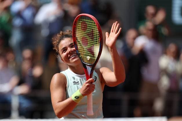 ROLAND GARROS 2024 Thierry Larret Maxppp. Tennis. Roland Garros 2024. Internationaux de France de tennis. Stade Roland Garros, Paris (75). Le 5 juin 2024. Quart de finale. Court Philippe Chatrier : Jasmine PAOLINI (ITA) vs Elena RYBAKINA (KAZ) PARIS (75) STADE ROLAND GARROS PARIS ILE DE FRANCE FRANCE  Copyright: xThierryxLarret MAXPPPxThierryxLarretx TL_20240605_0219 0493832072st