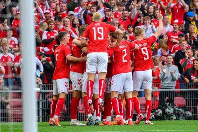 Sport Themen der Woche KW23 Sport Bilder des Tages Landskamp: Danmark mod Sverige - 05.06.2024, Kobenhavn Copenhagen, Danmark Denmark Personer fra venstre til hojre Pictured left to right, 5 (DEN) - Joakim Maehle Joakim Mahle, 19 (DEN) - Jonas Wind, 2 (DEN) - Joachim Andersen, 9 (DEN) - Rasmus Hojlund Rasmus Hojlund. Landskamp: Danmark mod Sverige - 05.06.2024. Kobenhavn Copenhagen, Danmark Denmark. 5 June, 2024. Credit Kreditering: Michael Barrett Boesen Kobenhavn Copenhagen Parken Danmark Denmark *** Denmark vs Sweden 5 June 2024, Kobenhavn Copenhagen, Denmark Denmark Denmark Persons from left to right Pictured left to right, 5 DEN Joakim Maehle Joakim Mahle, 19 DEN Jonas Wind, 2 DEN Joachim Andersen, 9 DEN Rasmus Hojlund Rasmus Hojlund Denmark vs Sweden 5 June, 2024 Kobenhavn Copenhagen, Denmark Denmark Denmark 5 June, 2024 Credit Credit Michael Barrett Boesen Kobenhavn Copenhagen Parken Denmark Denmark Copyright: xMichaelxBarrettxBoesenx