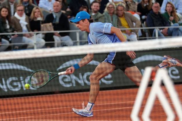 5th June 2024; Roland Garros, Paris, France; 2024 French Open Tennis tournament, Day 11; Alex de Minaur (AUS) comes to the net against Alexandra Zverev (GER)  ActionPlus12651102 JonxBromley