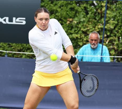 TENNIS - ITF, Surbiton Trophy SURBITON,ENGLAND,05.JUN.24 - TENNIS - ITF Women s World Tennis Tour, Surbiton Trophy. Image shows Jule Niemeier (GER).  GEPAxpictures xAlanxGrieves