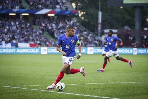 KYLIAN MBAPPE 10 FOOTBALL: FRANCE - LUXEMBOURG PREPARATION - EURO 2024 Stade saint-symphorien- Metz. 05.- 06-2024 ElyxandroCegarra Panoramic 