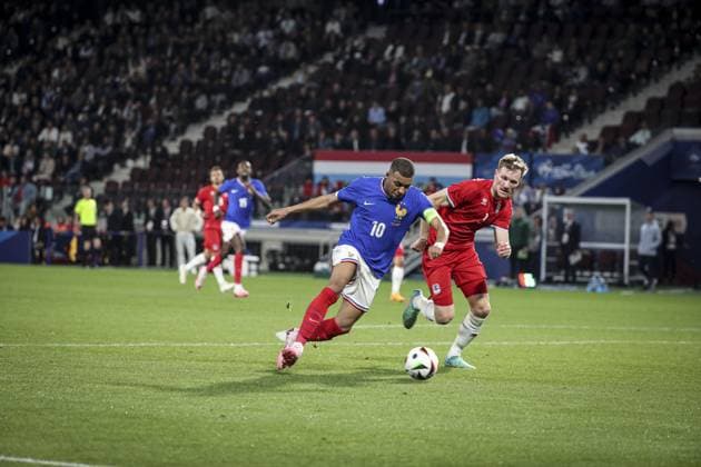 KYLIAN MBAPPE 10 FOOTBALL: FRANCE - LUXEMBOURG PREPARATION - EURO 2024 Stade saint-symphorien- Metz. 05.- 06-2024 ElyxandroCegarra Panoramic 