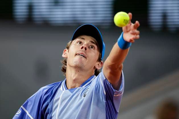 Alex De Minaur of Australia in action against Alexander Zverev of Germany during the Men™s Single Quarter Finals of 2024 French Open - Day 11 at Roland Garros on June 5, 2024 in Paris, France. (Photo by JustPictures) Paris Roland Garros France
