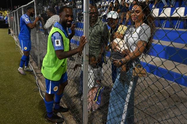 WILLEMSTAD - Vurnon Anita of Curacao celebrates the victory with family during the World Cup qualifying Concacaf match between Curacao and Barbados at the Ergilio Hato stadium on June 5, 2024 (local time) in Willemstad, Curacao. ANP Hollandse Hoogte World Cup 2026 Qualifiers Concacaf 2024 xVIxANPxSportx xGerritxvanxKeulenxIVx 500411309 originalFilename: 500411309.jpg
