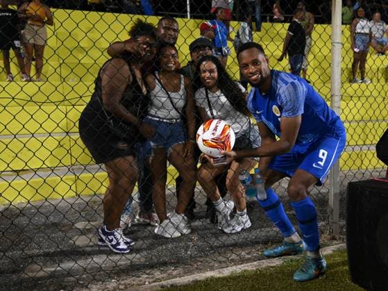 WILLEMSTAD - Rangelo Janga of Curacao celebrates the victory with family during the World Cup qualifying Concacaf match between Curacao and Barbados at the Ergilio Hato stadium on June 5, 2024 (local time) in Willemstad, Curacao. ANP Hollandse Hoogte World Cup 2026 Qualifiers Concacaf 2024 xVIxANPxSportx xGerritxvanxKeulenxIVx 500411411 originalFilename: 500411411.jpg