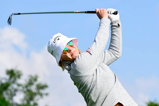 HELSINGBORG, SVERIGE 20240606 Sveriges Madelene Sagström slar ut pa hal 12 under Volvo Scandinavian Mixed pa Vasatorps golfbana utanför Helsingborg. HELSINGBORG SVERIGE x10030x