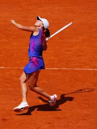 Iga Swiatek in semi-final action French Open Tennis, Day 12, Tennis, Roland Garros, Paris, France - 06 June 2024  Copyright: xJavierxGarcia Shutterstockx 14521936i