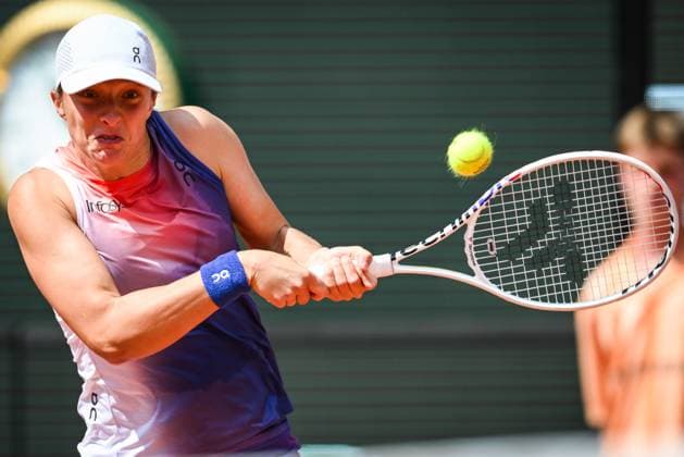 June 6, 2024, Paris, France, France: IGA SWIATEK of Poland during her semi-final match against C. Gauff (USA) at the French Open at Roland-Garros Stadium in Paris, France. Swiatek won 6:2, 6:4. Paris France - ZUMAm308 20240606_zsp_m308_001 Copyright: xMatthieuxMirvillex