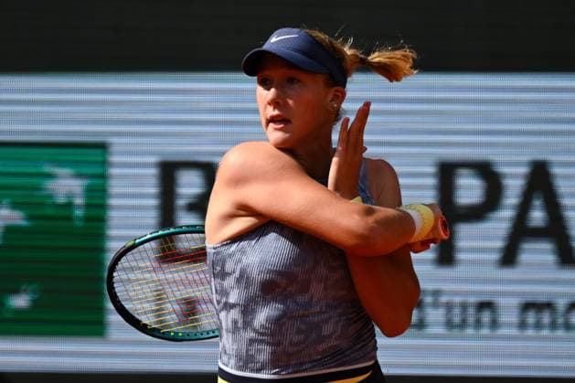 Mirra Andreeva ( RUS ) during the 2024 French Open at Roland Garros on June 6, 2024 in Paris, France. ( Photo by federico pestellini panoramic ) - TENNIS : Roland Garros 2024 - Internationaux de France - 06 06 2024 FedericoPestellini Panoramic 