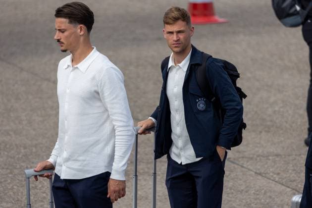 Abreise DFB-Team zum Länderspiel nach Düsseldorf Abreise der DFB-Fußball-Nationalmannschaft vom Flughafen Nürnberg nach Düsseldorf. In Mönchengladbach findet am 07.06.2024 das letzte Länderspiel Deutschland gegen Griechenland vor dem Beginn der Fußball-Europameisterschaft 2024 statt Nürnberg Flughafen Bayern Deutschland