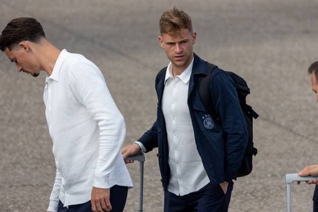 Abreise DFB-Team zum Länderspiel nach Düsseldorf Abreise der DFB-Fußball-Nationalmannschaft vom Flughafen Nürnberg nach Düsseldorf. In Mönchengladbach findet am 07.06.2024 das letzte Länderspiel Deutschland gegen Griechenland vor dem Beginn der Fußball-Europameisterschaft 2024 statt Nürnberg Flughafen Bayern Deutschland