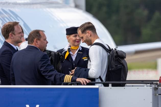 Abreise DFB-Team zum Länderspiel nach Düsseldorf Abreise der DFB-Fußball-Nationalmannschaft vom Flughafen Nürnberg nach Düsseldorf. In Mönchengladbach findet am 07.06.2024 das letzte Länderspiel Deutschland gegen Griechenland vor dem Beginn der Fußball-Europameisterschaft 2024 statt Nürnberg Flughafen Bayern Deutschland