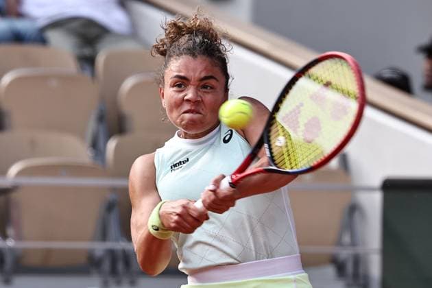 Jasmine Paolini, ITA, during semifinal of 2024 French Open at Roland Garros, Paris, 06 06 2024; -