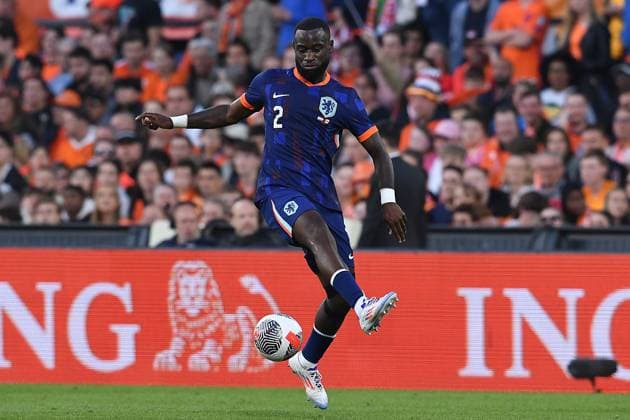 Fußball Länderspiel Niederlande - Kanada am 06.06.2024 im Feyenoord Stadium in Rotterdam Lutsharel Geertruida ( Niederlande )