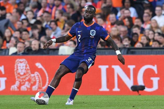 Fußball Länderspiel Niederlande - Kanada am 06.06.2024 im Feyenoord Stadium in Rotterdam Lutsharel Geertruida ( Niederlande )