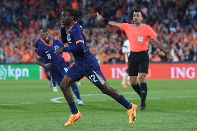 Fußball Länderspiel Niederlande - Kanada am 06.06.2024 im Feyenoord Stadium in Rotterdam Torjubel zum 2:0 durch Jeremie Frimpong ( Niederlande )