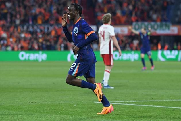 Fußball Länderspiel Niederlande - Kanada am 06.06.2024 im Feyenoord Stadium in Rotterdam Torjubel zum 2:0 durch Jeremie Frimpong ( Niederlande )