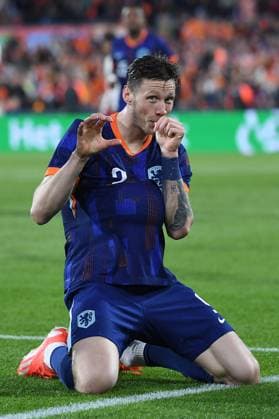 Sport Bilder des Tages Fußball Länderspiel Niederlande - Kanada am 06.06.2024 im Feyenoord Stadium in Rotterdam Torjubel zum 3:0 durch Wout Weghorst ( Niederlande )