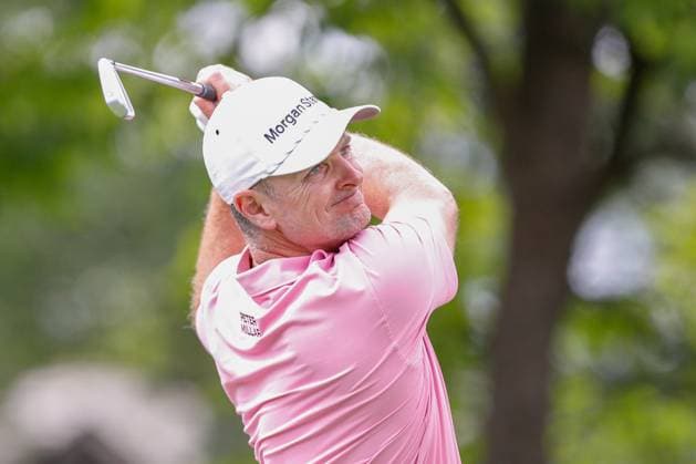 DUBLIN, OH - JUNE 06: Justin Rose of England watches his tee shot on the 14th hole during the 1st round of the Memorial Tournament presented by Workday at Muirfield Village Golf Club on June 6, 2024 in Dublin, Ohio. (Photo by Ian Johnson Icon Sportswire) GOLF: JUN 06 PGA, Golf Herren the Memorial Tournament presented by Workday EDITORIAL USE ONLY Icon240606049