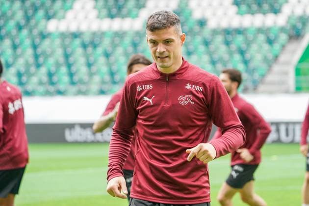 Fussball - St. Gallen, Schweiz: Abschusstraining Nationalteam Schweiz. Training vor dem letzten Testspiel gegen Österreich im Kybunpark. SUI, AUT, Freundschaftsspiel, UEFA EURO, EM, Europameisterschaft,Fussball 2024, Nati Suisse: Granit Xhaka St. Gallen Kybunpark Schweiz Copyright: xJoeranxSteinsiekx