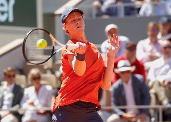 Jannik Sinner (ITA), Halbfinale, Semi Final Tennis - French Open 2024 - Roland Garros - Paris - - France - 7 June 2024. Copyright: xJuergenxHasenkopfx
