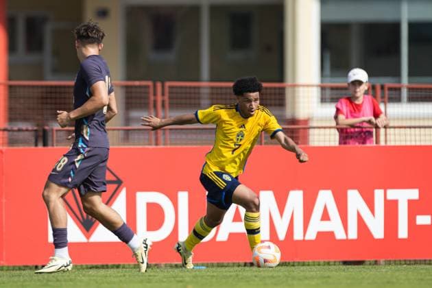 240607 Momodou Sonko of Sweden during the under-21 International Friendly, Länderspiel, Nationalmannschaft football match between Sweden and England on June 7, 2024 in Zagreb. Photo: Nikola Krstic BILDBYRAN COP 307 NK0014 fotboll football soccer fotball träningslandskamp international friendly sverige sweden england bbeng U21, U 21 under-21 Copyright: NIKOLAxKRSTIC BB240607BB718