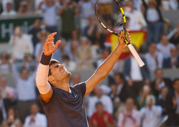 Carlos Alcaraz (ESP) jubelt nach dem Sieg, Jubel, Freude, Emotion, Halbfinale, Semi Final Tennis - French Open 2024 - Roland Garros - Paris - - France - 7 June 2024. Copyright: xJuergenxHasenkopfx