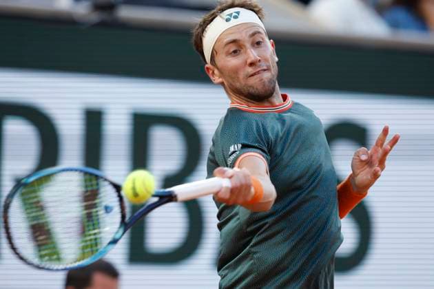 June 7, 2024, Paris, Paris, France: June 7 2024, Paris, Paris, Casper Ruud of Norway In action during the tennis Grand Slam of Roland Garros 2024, day 13, match between Casper Ruud of Norway and Alexander Zverev of Germany at Roland Garros Stadium - on jjune 7 2024.Paris - France Paris France - ZUMAb253 20240607_zsp_b253_144 Copyright: xLoicxBaratouxx