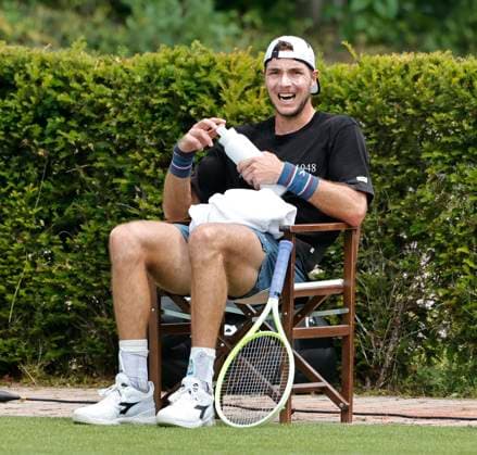 08.06.2024, Boss Open 2024, ATP, Tennis Herren Tour 250, TC Weissenhof Stuttgart, Tennis, im Bild: Jan Lennard Struff (GER) trainiert bei Boss Open 2024