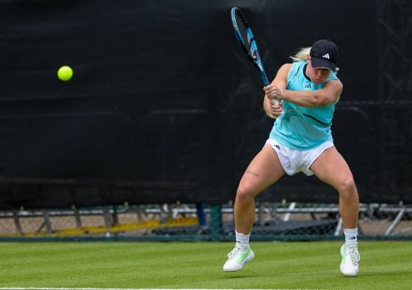 Rothesay Open Nottingham Day One Sonay Kartal (GBR) in the Qualifying Round of the Rothesay Open Nottingham Day One at Lexus Nottingham Tennis Centre, Nottingham Copyright: xAndyxSumnerx FIL-20255-0002 UK Newspapers OUT