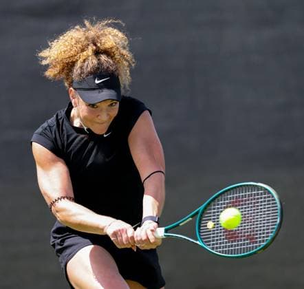 Rothesay Open Nottingham Day One Naiktha Bains (GBR) in the Qualifying Round of the Rothesay Open Nottingham Day One at Lexus Nottingham Tennis Centre, Nottingham Copyright: xAndyxSumnerx FIL-20255-0033 UK Newspapers OUT