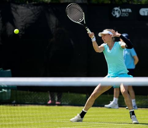 Rothesay Open Nottingham Day One Samantha Murray Sharan (GBR) in the Qualifying Round of the Rothesay Open Nottingham Day One at Lexus Nottingham Tennis Centre, Nottingham Copyright: xAndyxSumnerx FIL-20255-0095 UK Newspapers OUT