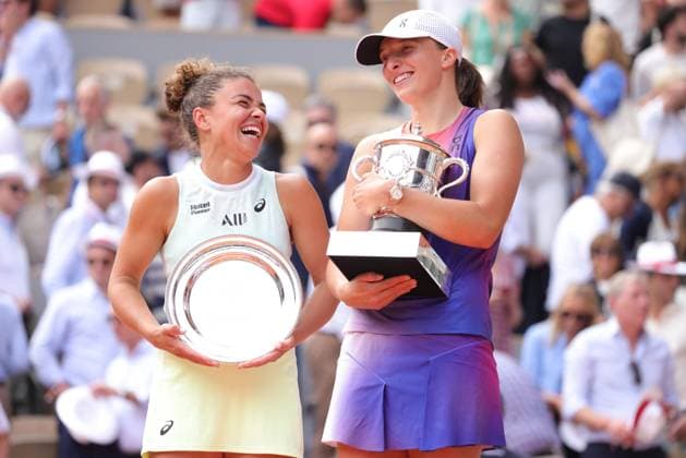 Jasmine Paolini, ITA, and Iga Swiatek, POL, after final of 2024 French Open at Roland Garros, Paris, 08 06 2024; -