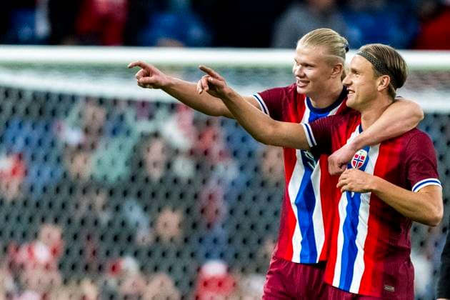 Sport Themen der Woche KW23 Sport Bilder des Tages 240608 Erling Braut Haaland and Erik Botheim of Norway after the International Friendly, Länderspiel, Nationalmannschaft football match between Denmark and Norway on June 8, 2024 in Brondby. Photo: Mathilda Ahlberg BILDBYRAN kod MA MA0677 fotboll football soccer fotball träningslandskamp international friendly danmark denmark norge norway bbeng *** 240608 Erling Braut Haaland and Erik Botheim of Norway after the international friendly football match between Denmark and Norway on June 8, 2024 in Brondby Photo Mathilda Ahlberg BILDBYRAN kod MA MA0677 fotboll football soccer fotball träningslandskamp international friendly danmark denmark norge norway bbeng  Copyright: MATHILDAxAHLBERG BB240608MA086