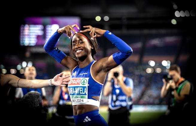 Sport Themen der Woche KW23 Sport Bilder des Tages Leichtathletik-Europameisterschaften; Rom, 08.06.2024 Freut sich über EM-Gold über 100m Hürden der Frauen: Cyrena SAMBA-MAYELA (FRA); Roma 2024 European Athletics Championships -Tag 2 - Abendsession am 08.06.2024 im Stadio Olimpico in Rom (Italien). *** European Athletics Championships Rome, 08 06 2024 Delighted with European Championship gold in the womens 100m hurdles Cyrena SAMBA MAYELA FRA Roma 2024 European Athletics Championships Day 2 evening session on 08 06 2024 at the Stadio Olimpico in Rome Italy Copyright: xBEAUTIFULxSPORTS R.xSchmittx