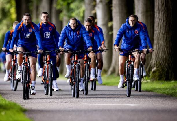 ZEIST - Stefan de Vrij, Justin Bijlow, Daley Blind and Teun Koopmeiners during a training session of the Dutch national team, Nationalteam at the KNVB Campus on June 9, 2024 in Zeist, the Netherlands. The Dutch national team is preparing for the European Football Championship in Germany. ANP KOEN VAN WEEL UEFA EURO, EM, Europameisterschaft,Fussball 2024 Germany 2024 xVIxANPxSportx xxANPxIVx 500681013 originalFilename: 500681013.jpg
