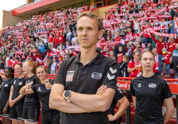 Fussball, Frauen, Saison 2023 2024, Aufstiegsspiel zur 2. Bundesliga (Hinspiel), 1. FC Union Berlin - SV Henstedt-Ulzburg, Trainer Christian Jürss (SV Henstedt-Ulzburg), 09.06. 2024,