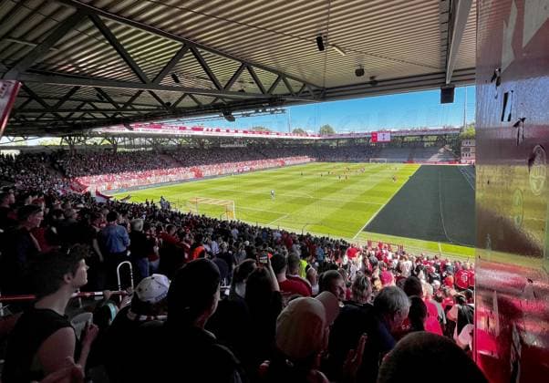 Fussball, Frauen, Saison 2023 2024, Aufstiegsspiel zur 2. Bundesliga (Hinspiel), 1. FC Union Berlin - SV Henstedt-Ulzburg, über 18000 Fans waren dabei, 09.06. 2024,